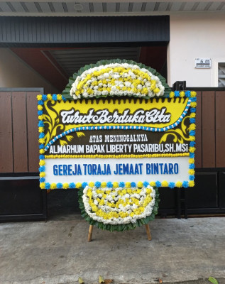 Papan Bunga Duka di Alung Banua